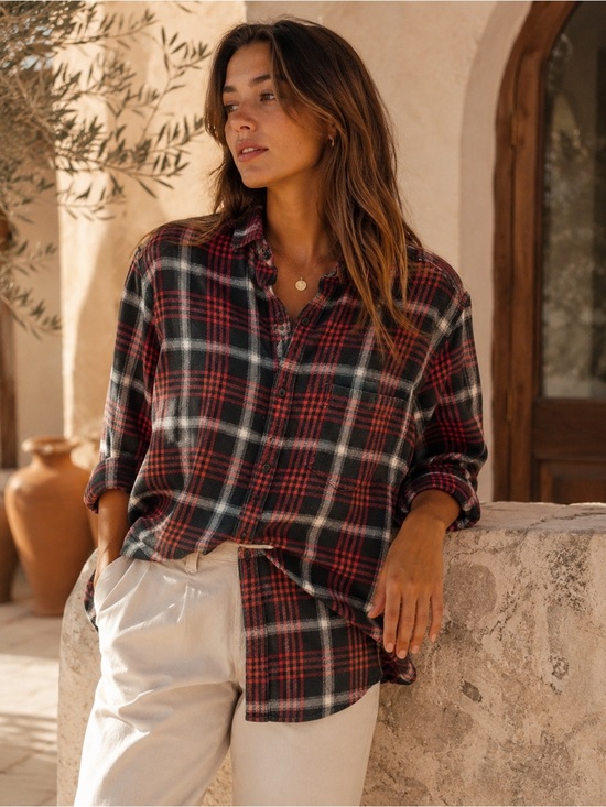 Tilley Tops - 919. Relaxed Plaid Button-Up Shirt in Black & Red